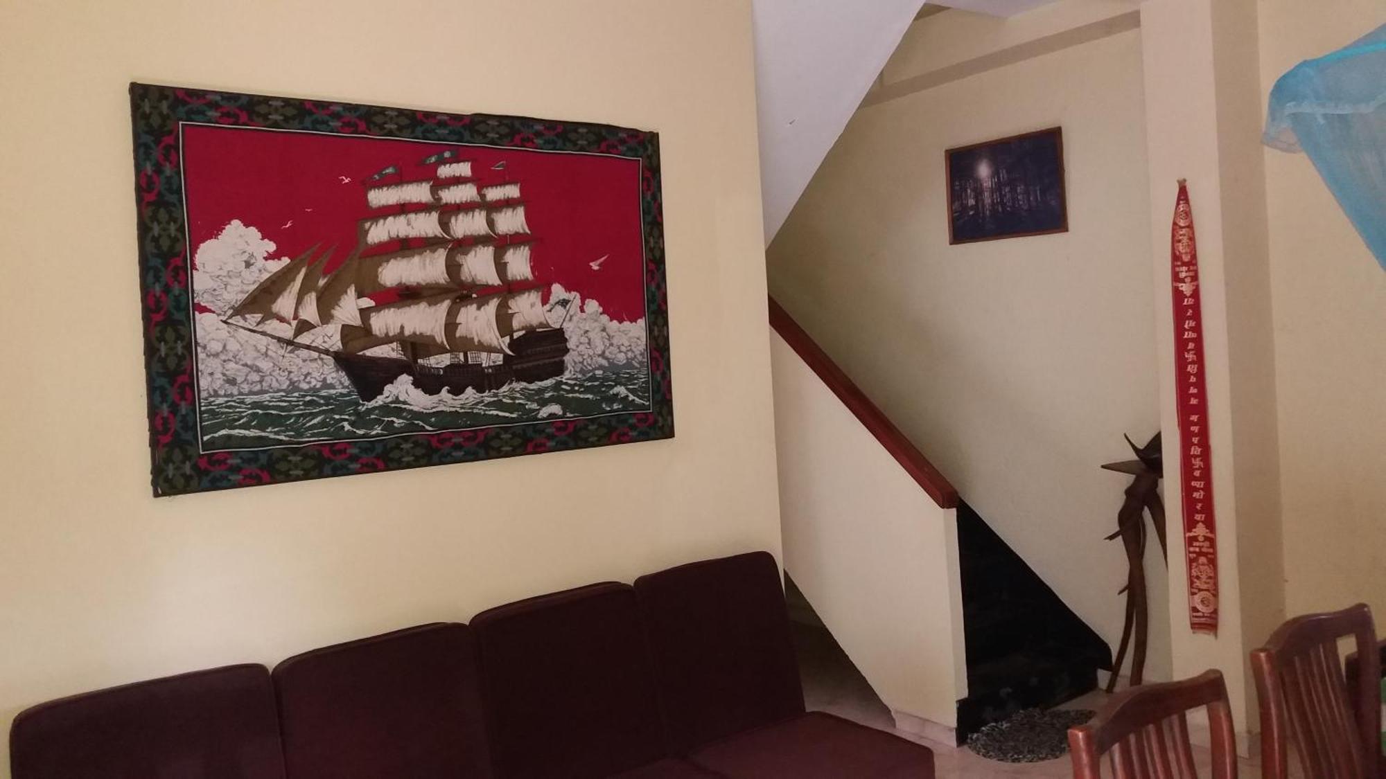 4 Seasons Guesthouse Хіккадува Екстер'єр фото